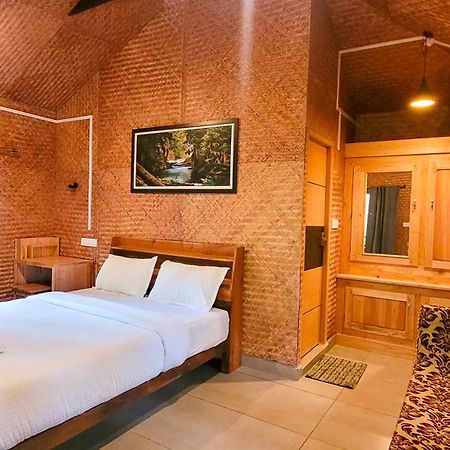 Monsoon Retreats Ecostay- Treehouse Теккади Экстерьер фото