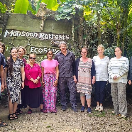 Monsoon Retreats Ecostay- Treehouse Теккади Экстерьер фото