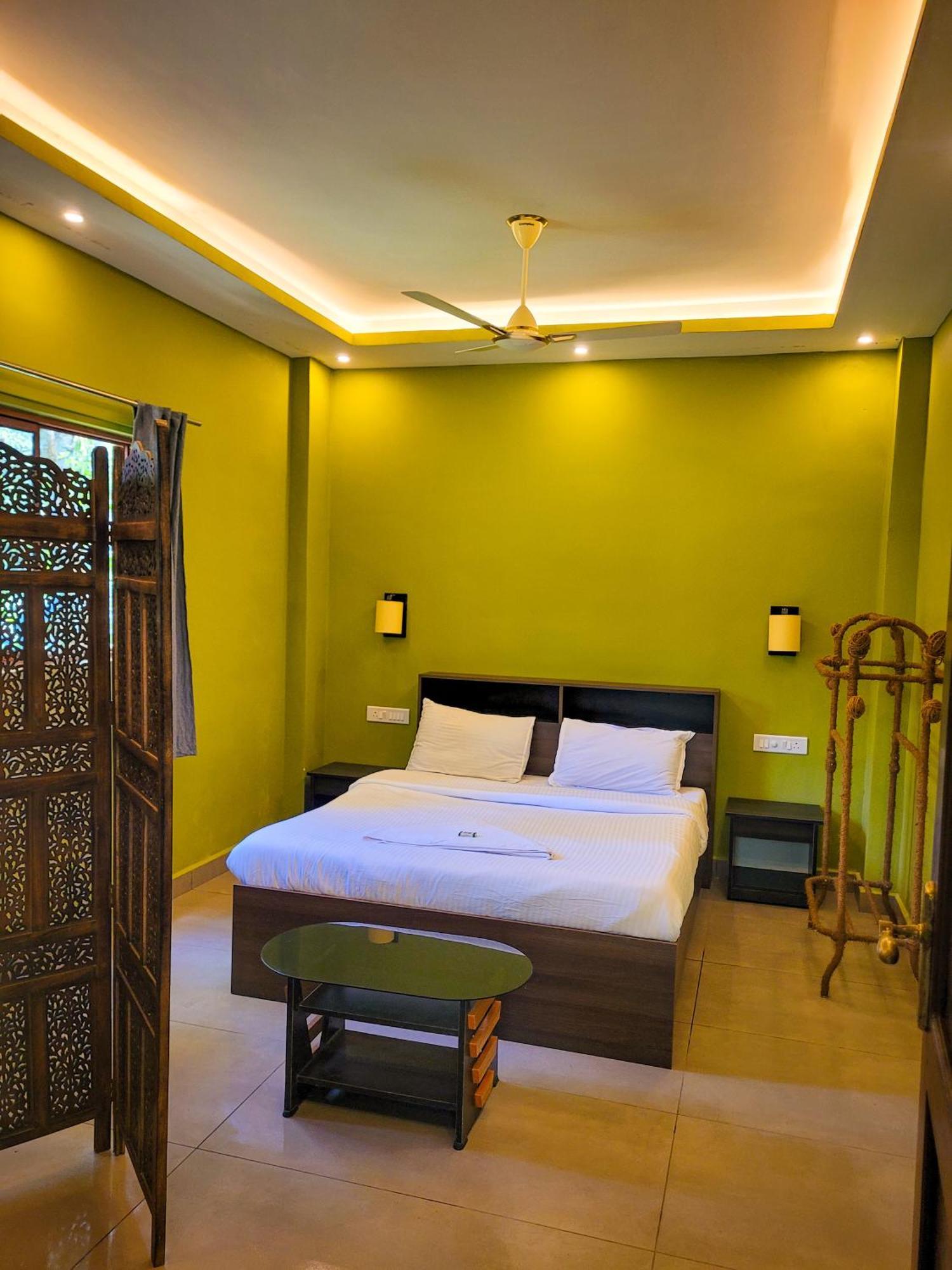 Monsoon Retreats Ecostay- Treehouse Теккади Экстерьер фото